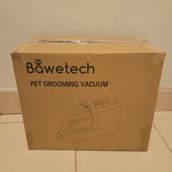 Brand new pet grooming vacuum white - Picture 8 of 8